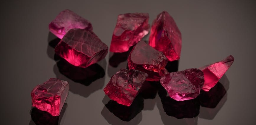 Des cristaux comme des rubis découverts sur Mars !